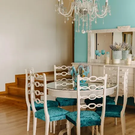 Villa Crystal