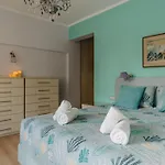 Crystal Villa *