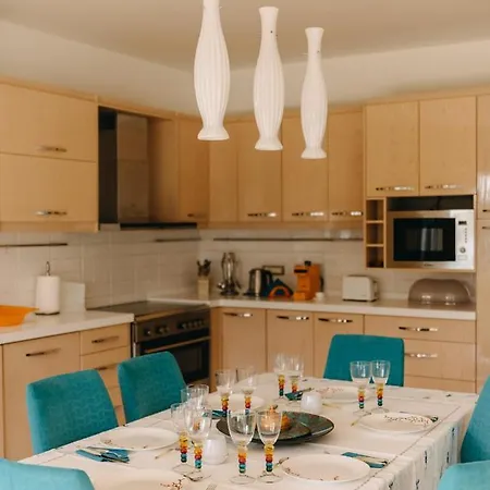 Crystal Villa Patras